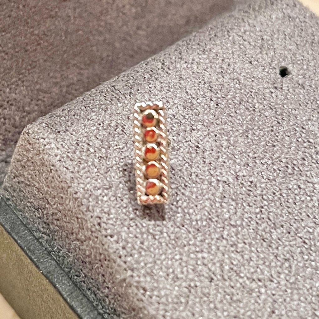 Anna Beck Bar Stud Earring 75$